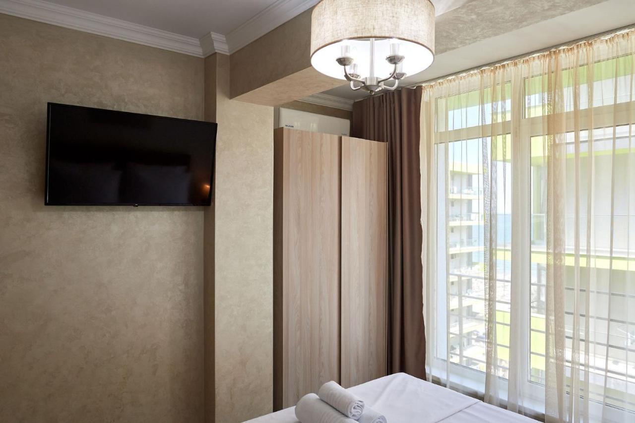 Berlin Luxury Apartment Spa N Pool Beach Resort Нэводари Экстерьер фото