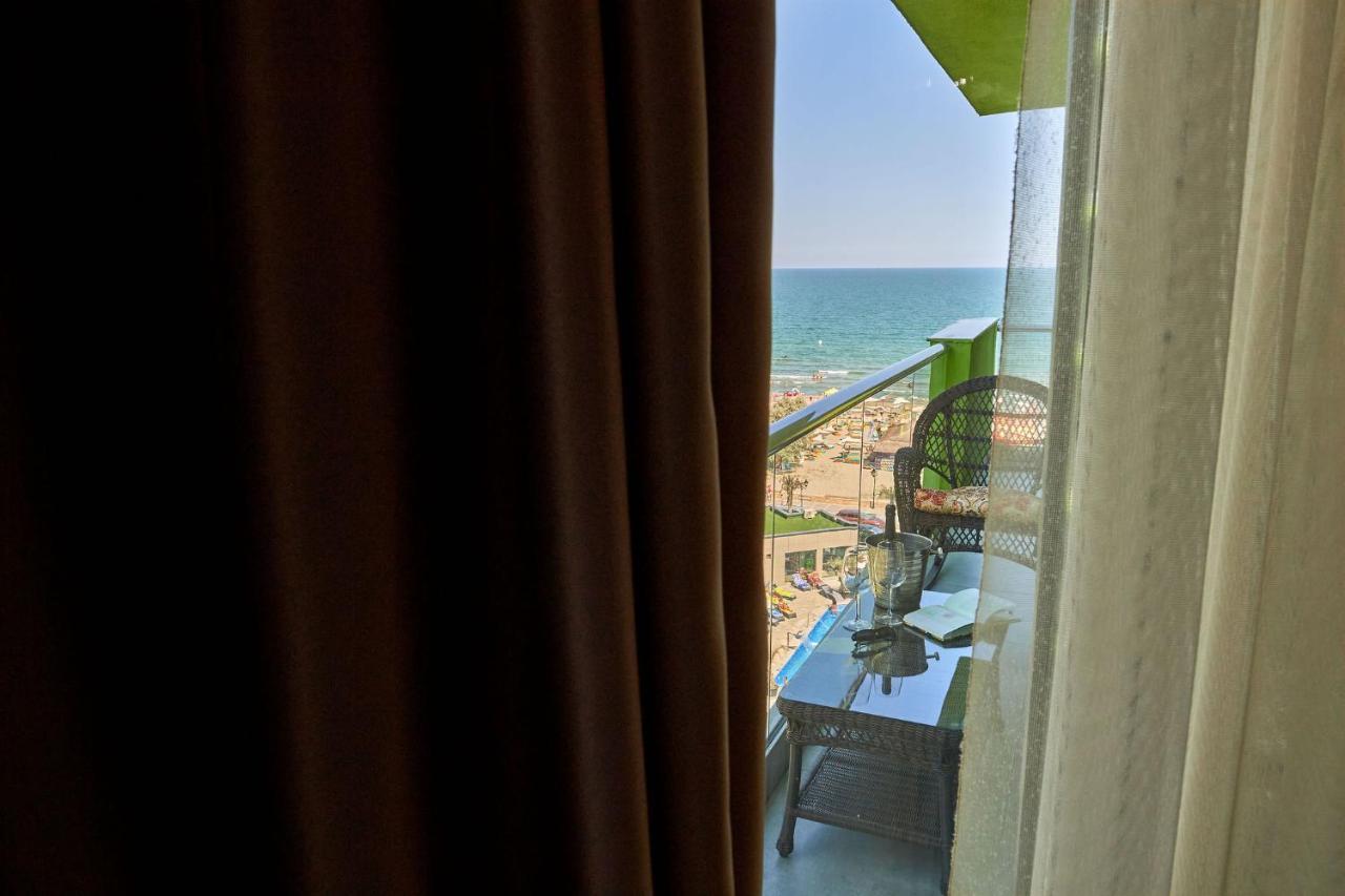 Berlin Luxury Apartment Spa N Pool Beach Resort Нэводари Экстерьер фото